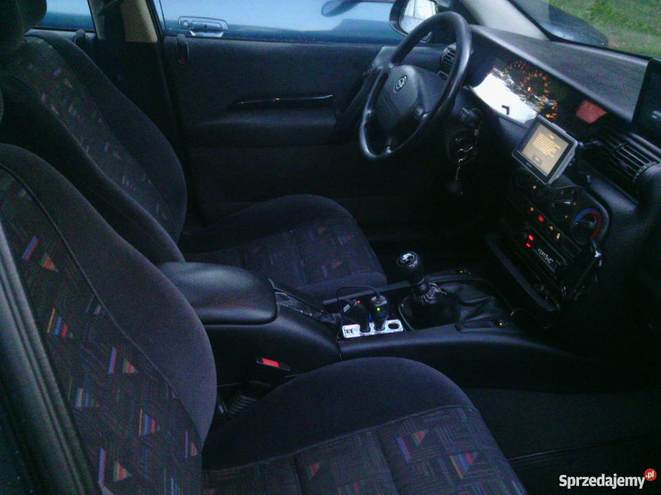 Opel Omega Kombi 20 16v 2000r ABS opolskie Nysa