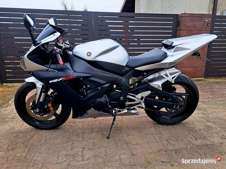Yamaha R1 24 Tkm Łask sprzedam