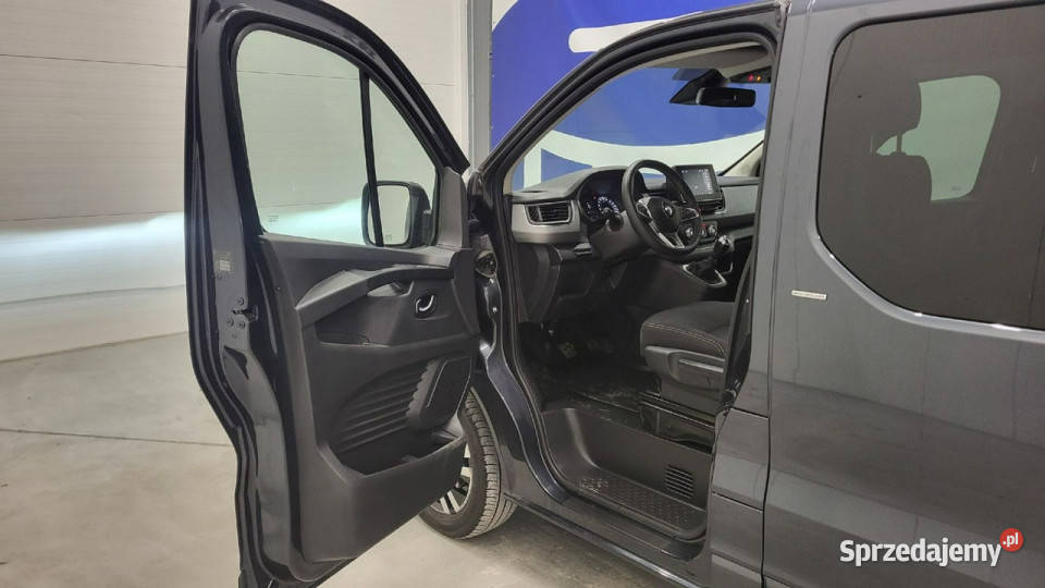 Renault Trafic Grand SpaceClass 20 dCi III 2014