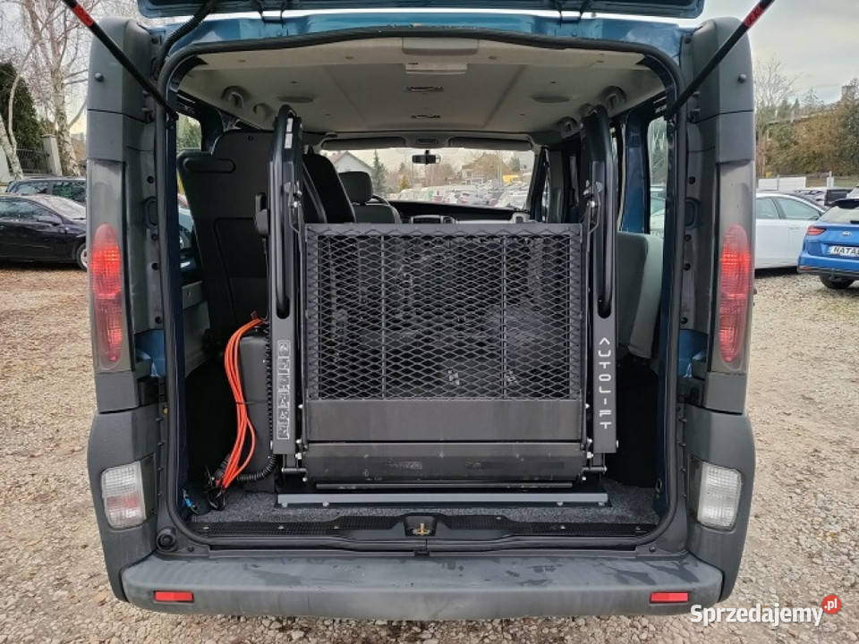 Renault Trafic inwalidy Benzyna Zadbany II komputer pokładowy Bydgoszcz