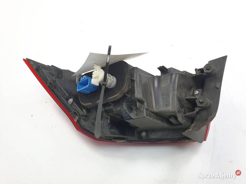 LAMPA LEWA TYŁ VOLKSWAGEN PASSAT B8 3G5945207C osobowe Lipno sprzedam