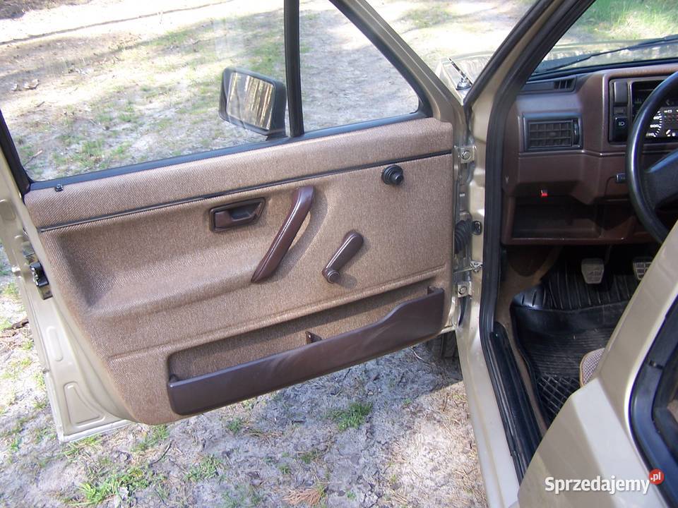 Golf MK2 16 stan Rok produkcji 1987