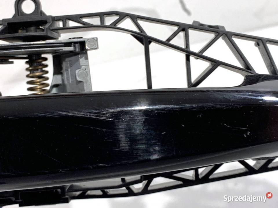 KLAMKA ZEWNĘTRZNA LEWY PRZÓD BMW F39 Crossover osobowe sprzedam