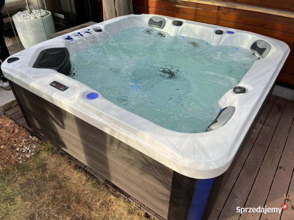 Jacuzzi Alicante całoroczne 5osobowe 2leżanki Baseny, balie i sauny wielkopolskie Środa Wielkopolska