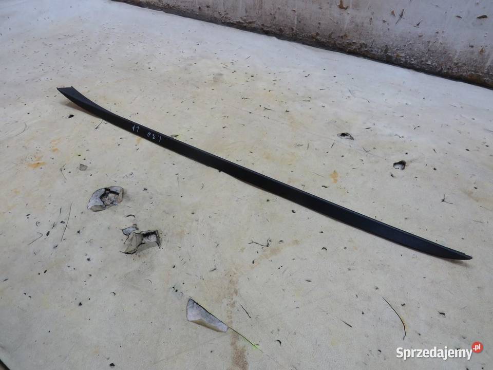 LISTWA SZYBY LEWA HYUNDAI I30 III osobowe