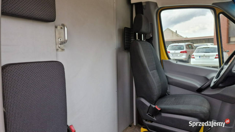 Mercedes Sprinter 103 Sprinter 310 CDI MAXI Long kontener Głogówek