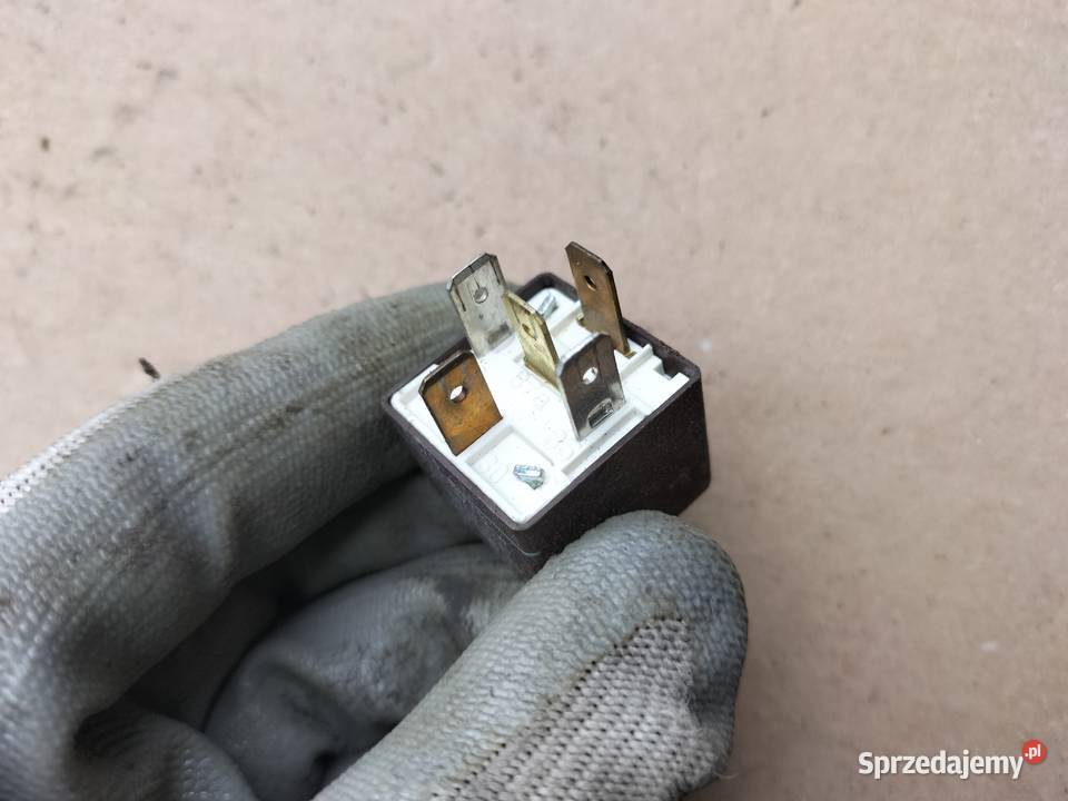 PRZEKAŹNIK 205 431951253D Kamień-Kolonia