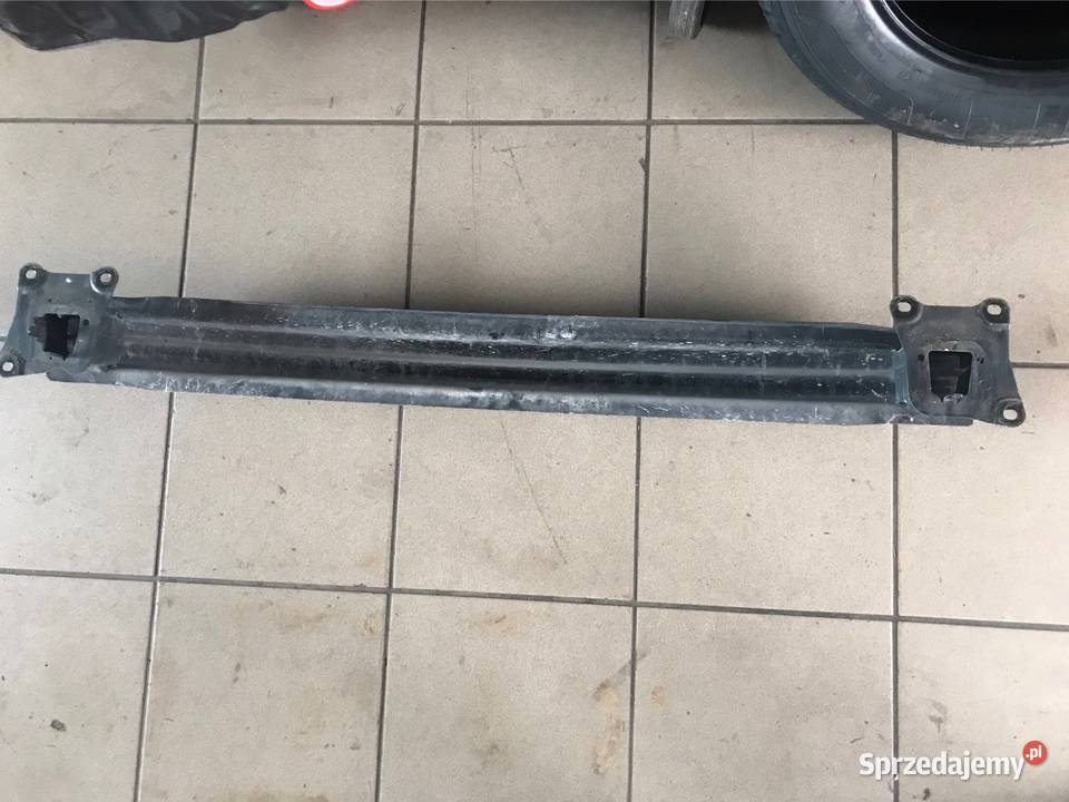 Belka tył golf V Rok produkcji 2005 Kozy