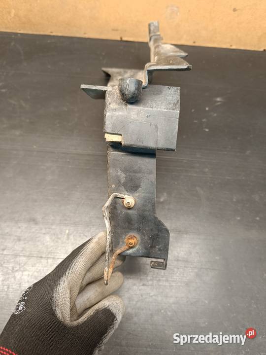 Mocowanie akumulatora uchwyt podstawa części Gołaczewy sprzedam