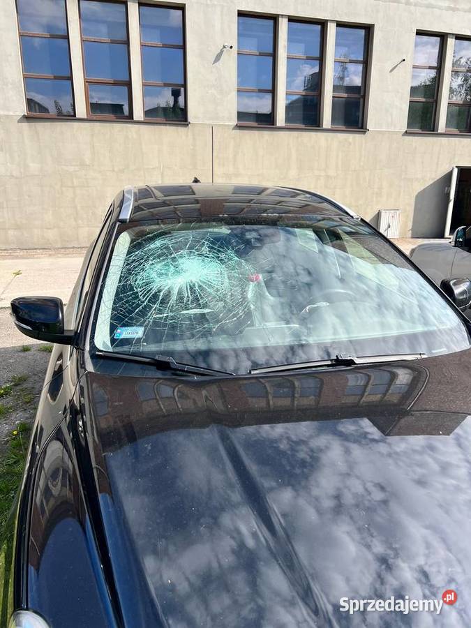 Volvo XC60 uszkodzone Gliwice sprzedam