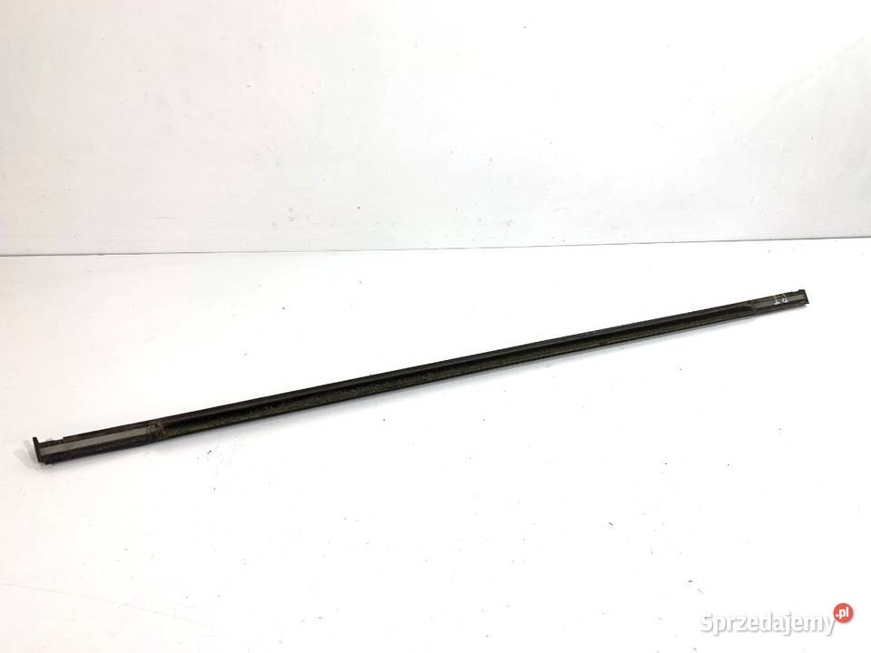 LISTWA ZGARNIAJĄCA TYŁ PRAWY MINI COUNTRYMAN R60 Listwy sprzedam