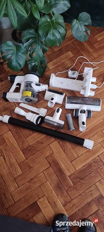 Odkurzacz pionowy TINECO model VS121000DS łódzkie