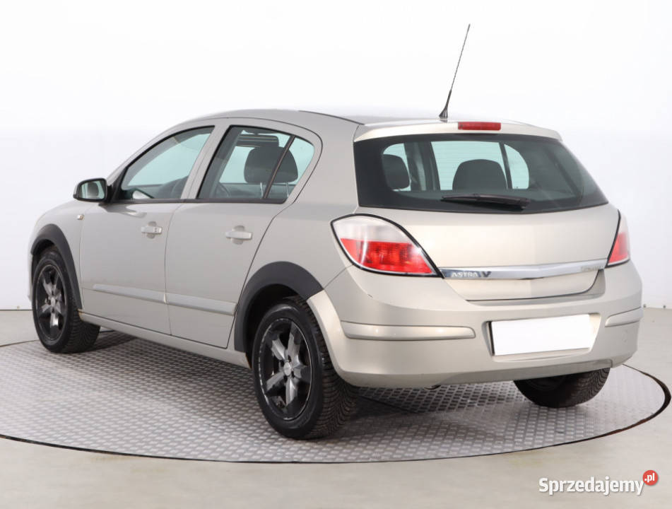 Opel Astra 16 16V światła przeciwmgielne Opel mazowieckie