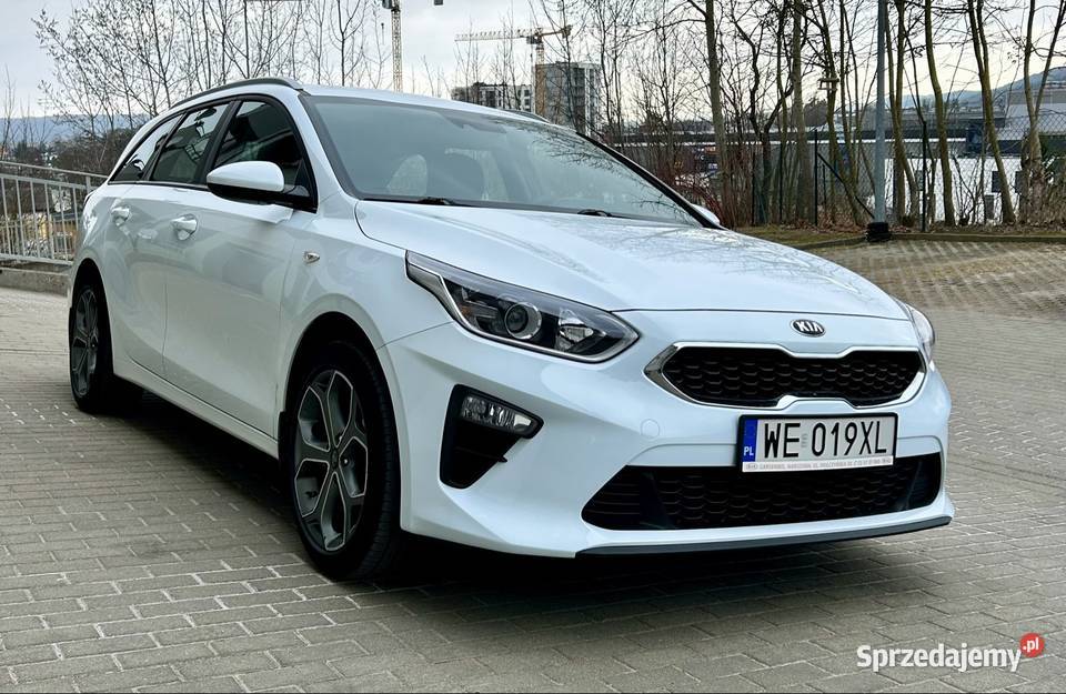 Kia Ceed bezwypadkowa wielofunkcyjna kierownica