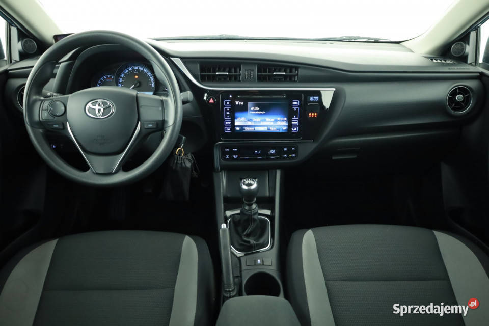Toyota Auris 13 Dual VVTi Rok produkcji 2016 Piaseczno