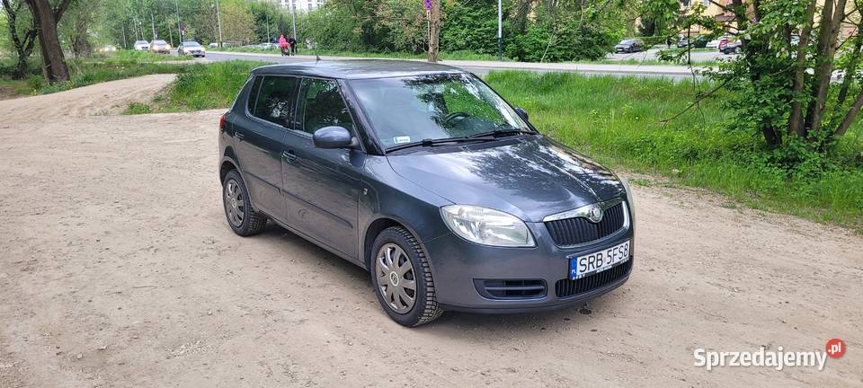 Skoda Fabia II 12 12V 70 2007 Rok produkcji 2007 Kraków
