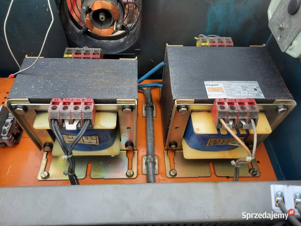 Szafa sterownicza elektryczna zasilająca Poznachowice Dolne