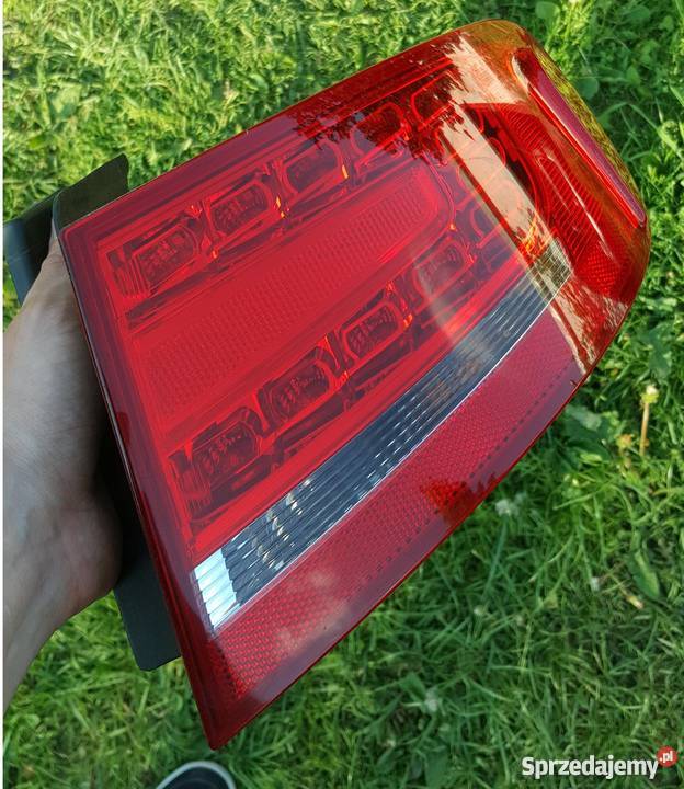 Lampa Prawa Tylna Błotnik Audi A4 B8 8K 0812 LED Łódź