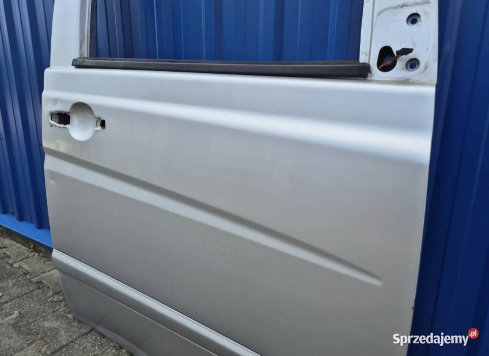 DRZWI PRZÓD PRAWY PRAWE MERCEDES VITO W 639 W639 sprzedam