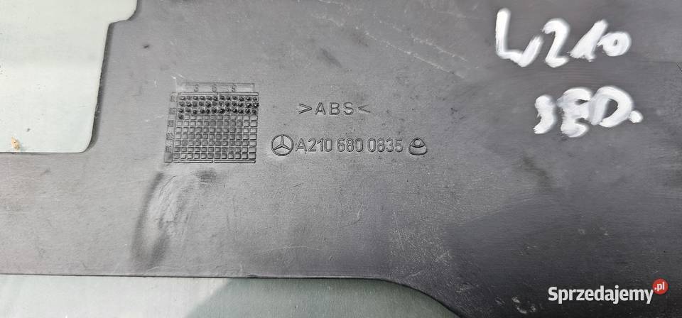 Listwa nakładka progu prawy tył mercedes w210 Zbąszyń