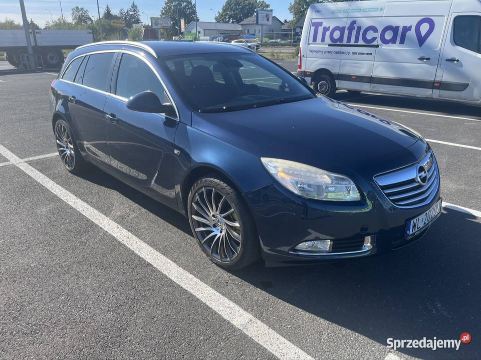 Opel Insignia kombi 18 benzyna LPG 2010