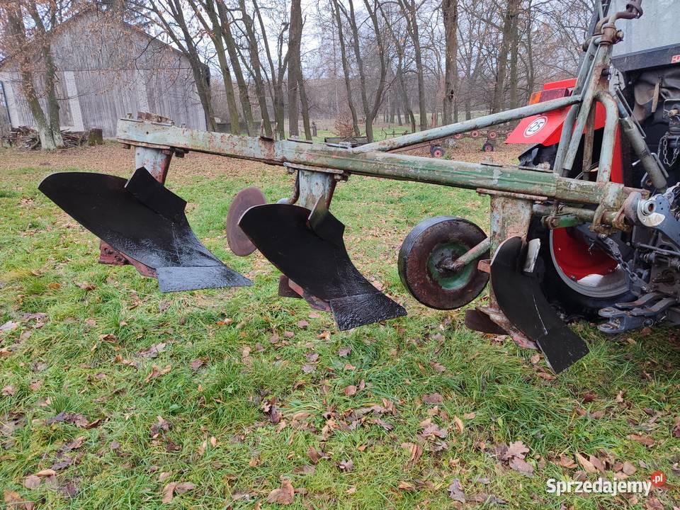 Pług zagonowy 3 skibowy C360M255