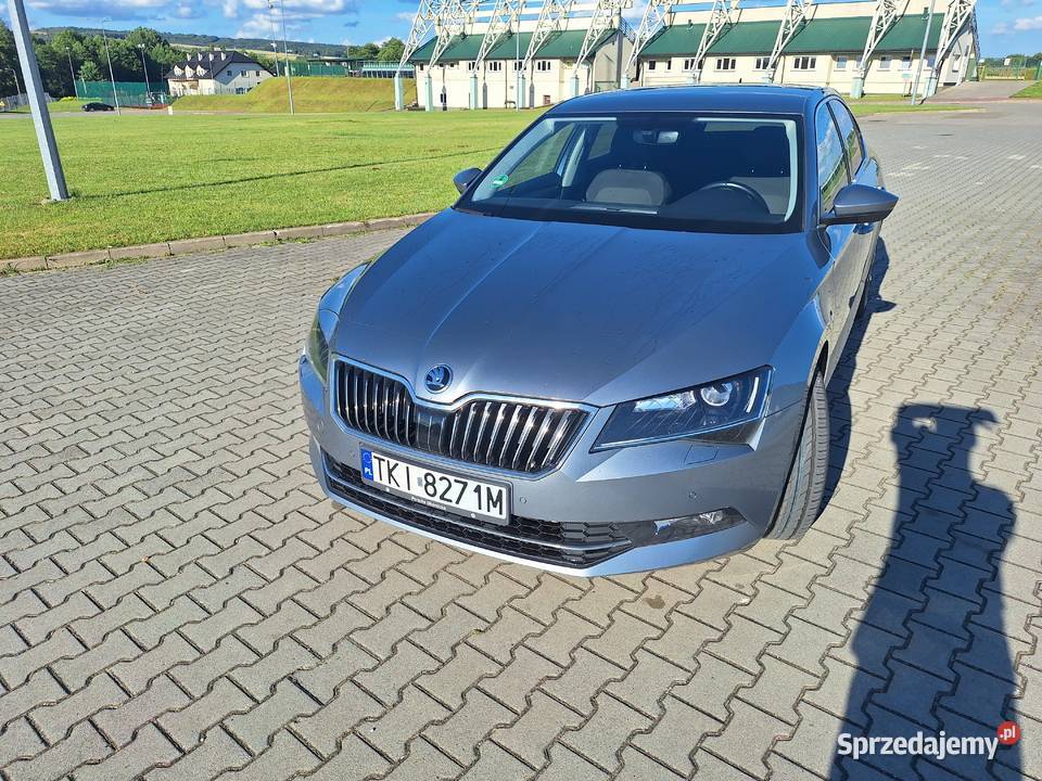 Skoda Superb 20 TDI 4x4 Ambition DSG Rok produkcji 2018 Strawczyn sprzedam
