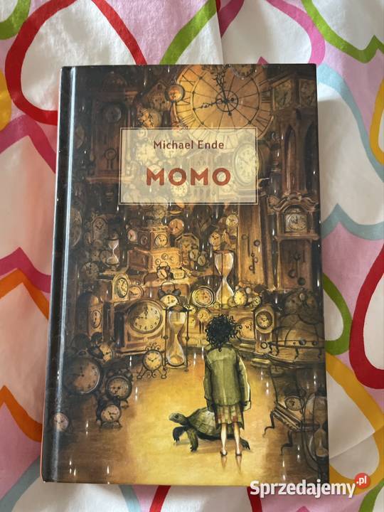 książka momo