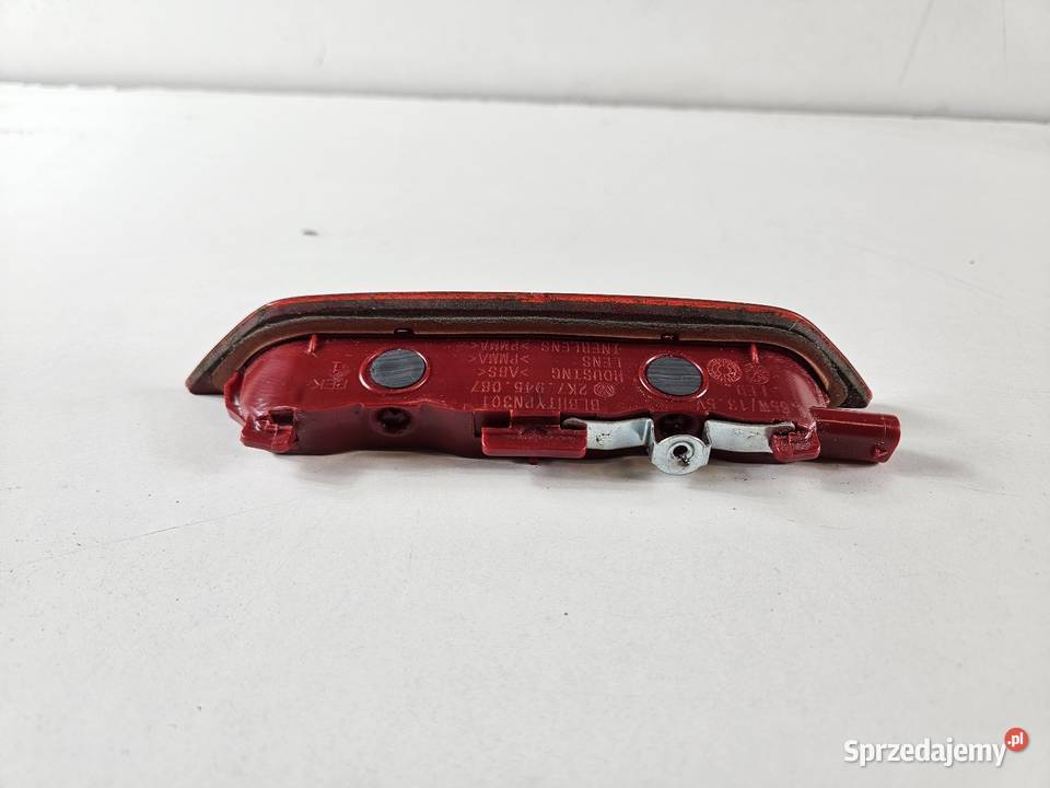 VW CADDY IV 4 ŚWIATŁO STOP TRZECIE 2K7945087 środek Międzychód