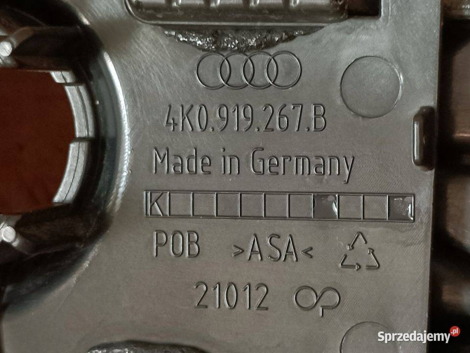 AUDI A6 C8 KRATKA ZDERZAKA LEWY PRZÓD 4K0807681C Pleszew