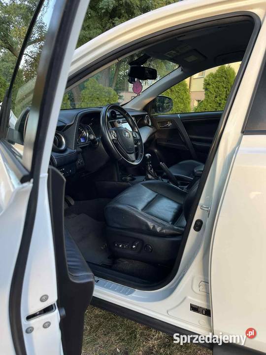 TOYOTA RAV4 światła przeciwmgielne Włocławek