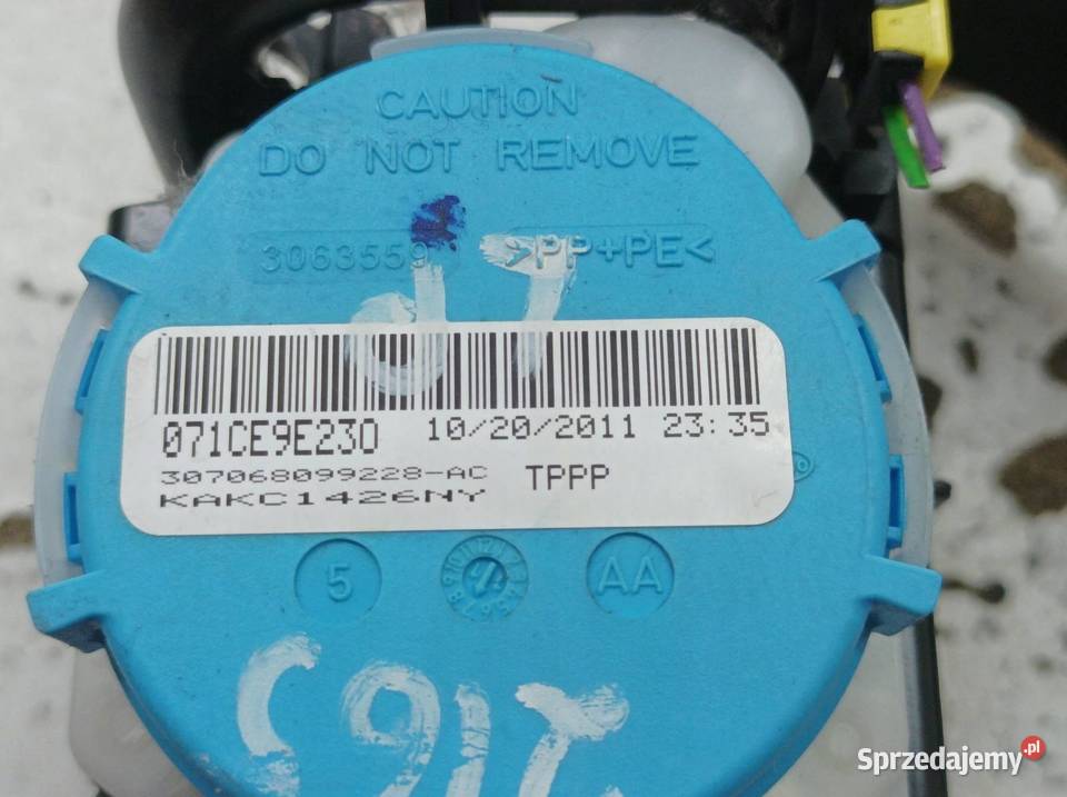 PAS BEZPIECZEŃSTWA LEWY PRZÓD KIEROWCY Rok produkcji 2011 Części samochodowe