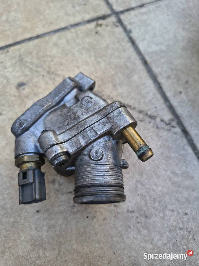 Termostat obudowa do Volvo 30650469 osobowe