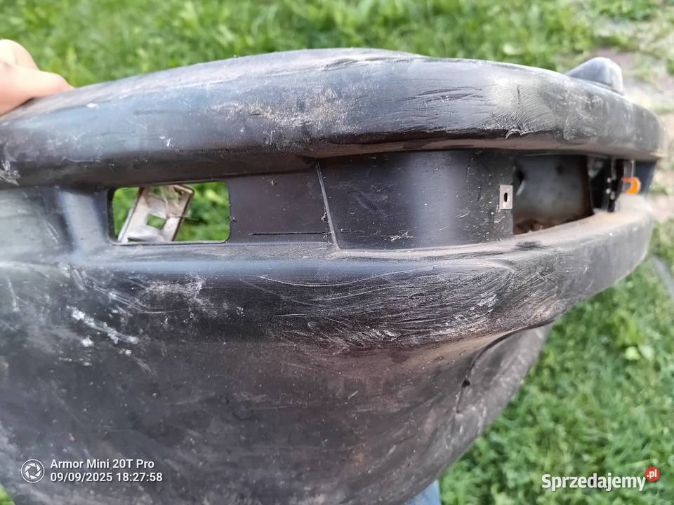 Subaru justy 1 1992 zderzak przód Zderzaki Kościelisko