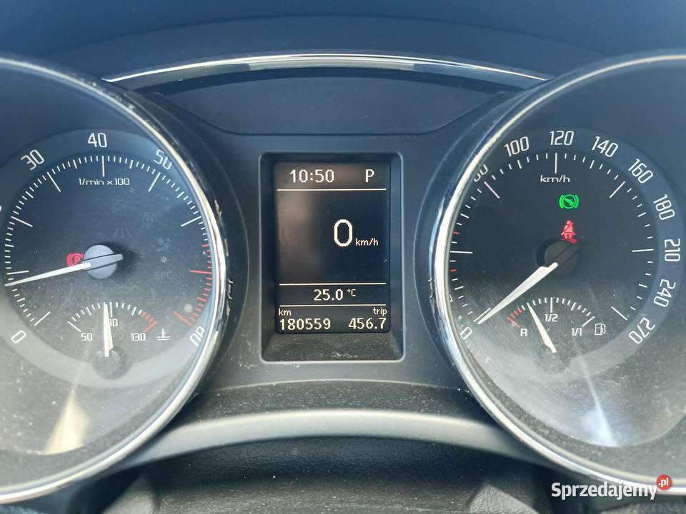 Sprzedam Zamienię Skoda Superb II 2012 nieuszkodzony Ustka