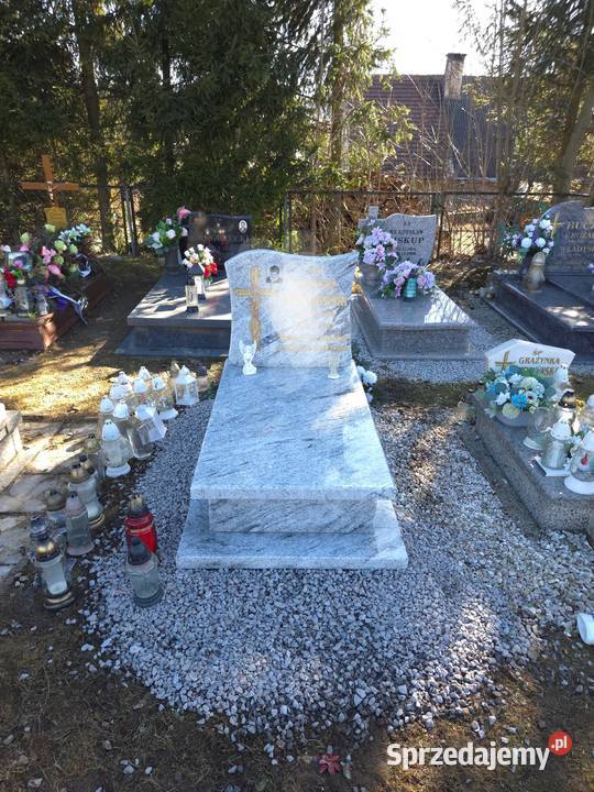 Pomniki urnowe książki flakony oblozenia Wałbrzych