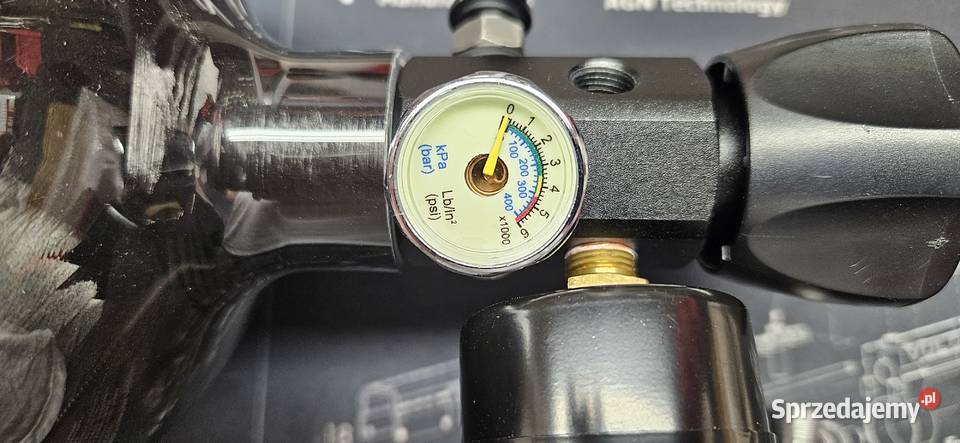 Butla kompozytowa 2l 300450 BAR Nieporęt sprzedam