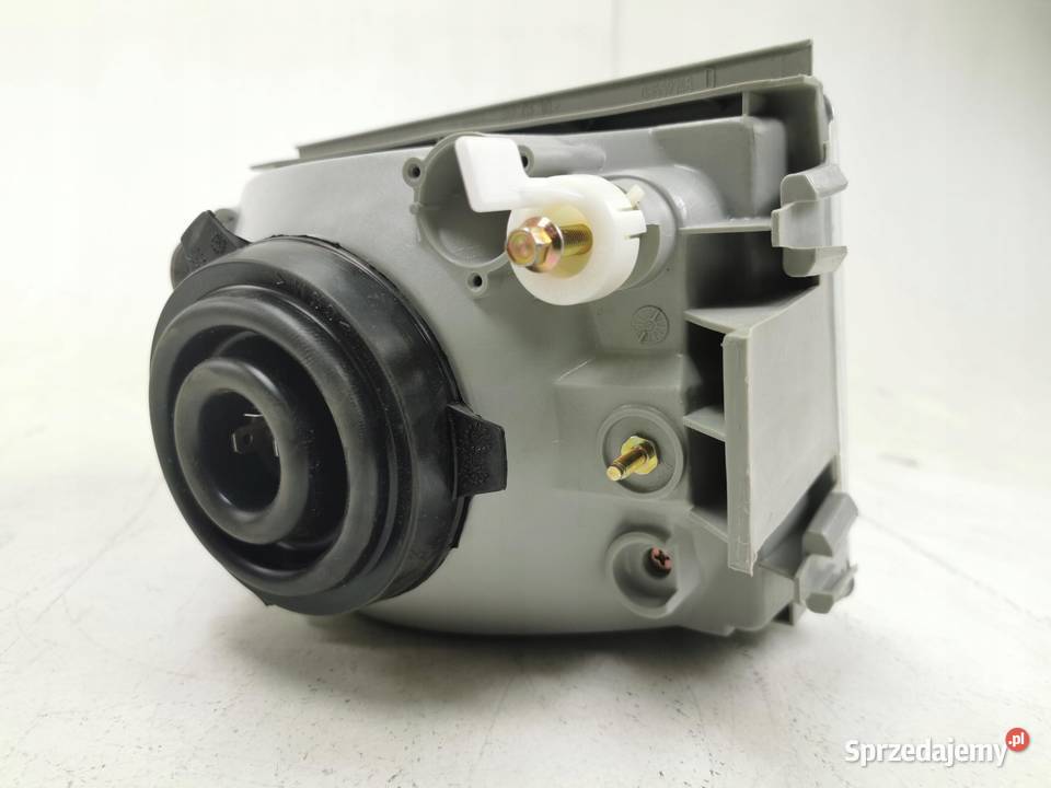 REFLEKTOR PRAWY PRZÓD FIAT CROMA 19851996