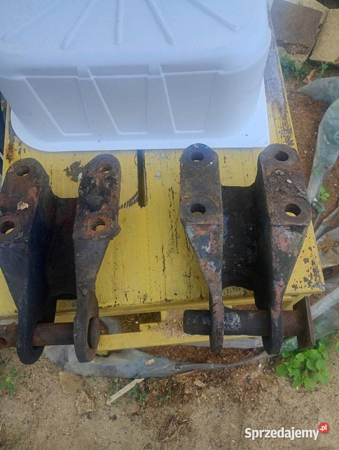 Ursus c325 328 mocowania dolnych zaczepów