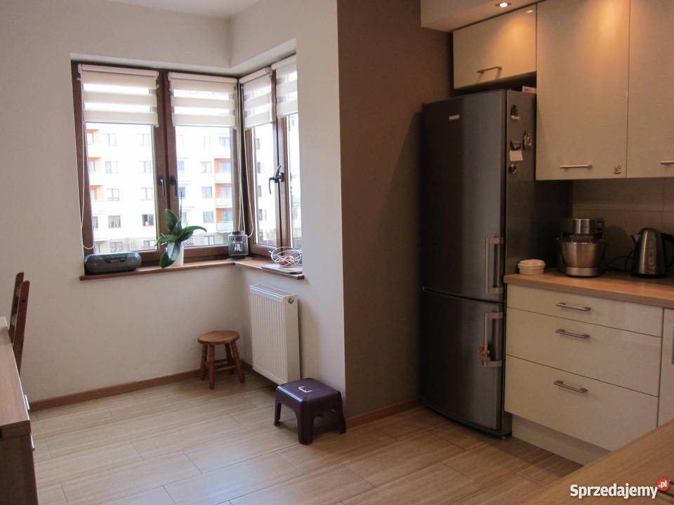 APARTAMENT NA MONITOROWANYM OSIEDLU w Lasowicach piwnica Tarnowskie Góry