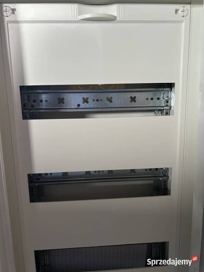 Rozdzielnica modułowa 5x12 hager fwb51s sprzedam