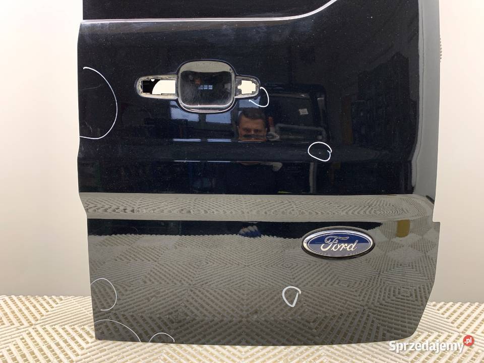 DRZWI TYLNE PRAWE FORD TRANSIT CONNECT Bus podkarpackie