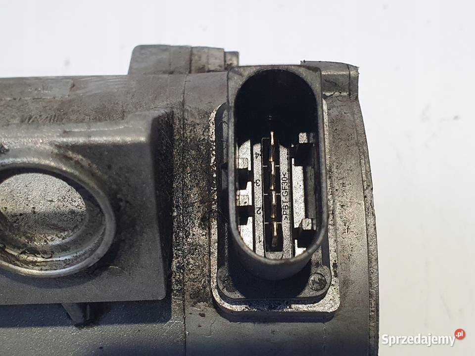 ELEKTRYCZNA POMPA WODY BMW E90 25 i 70285120