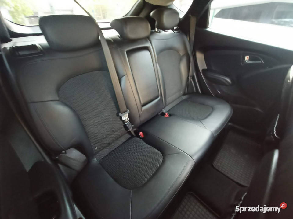 Hyundai ix35 zadbany serwisowany światła przeciwmgielne łódzkie Tomaszów Mazowiecki