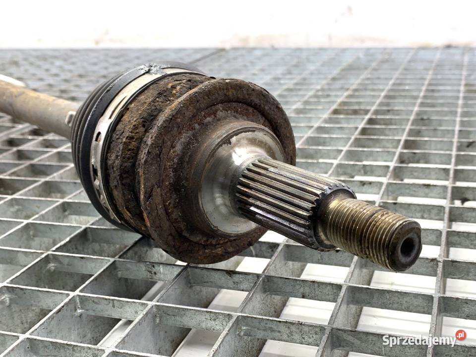 PÓŁOŚ PRAWY PRZÓD SUZUKI SWIFT IV 4410168L01 12 podkarpackie