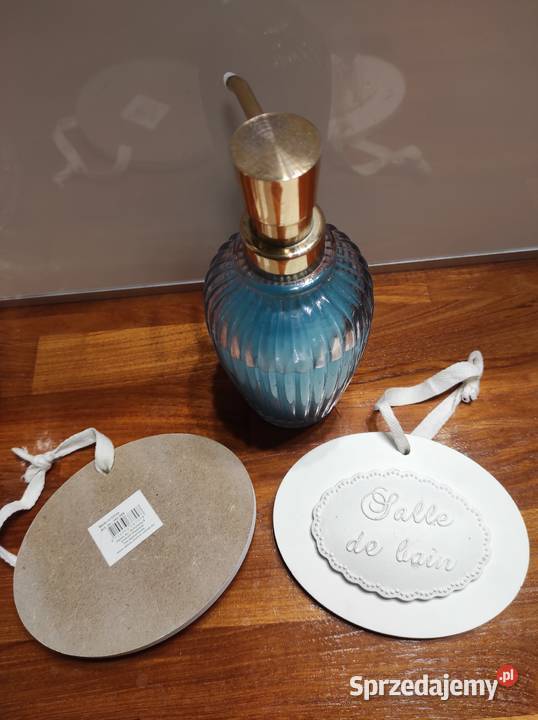 Zawieszki do łazienki białe ładne Legnica