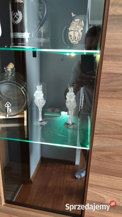 Witryna brązowa podświetlana Komody Jastrzębie-Zdrój