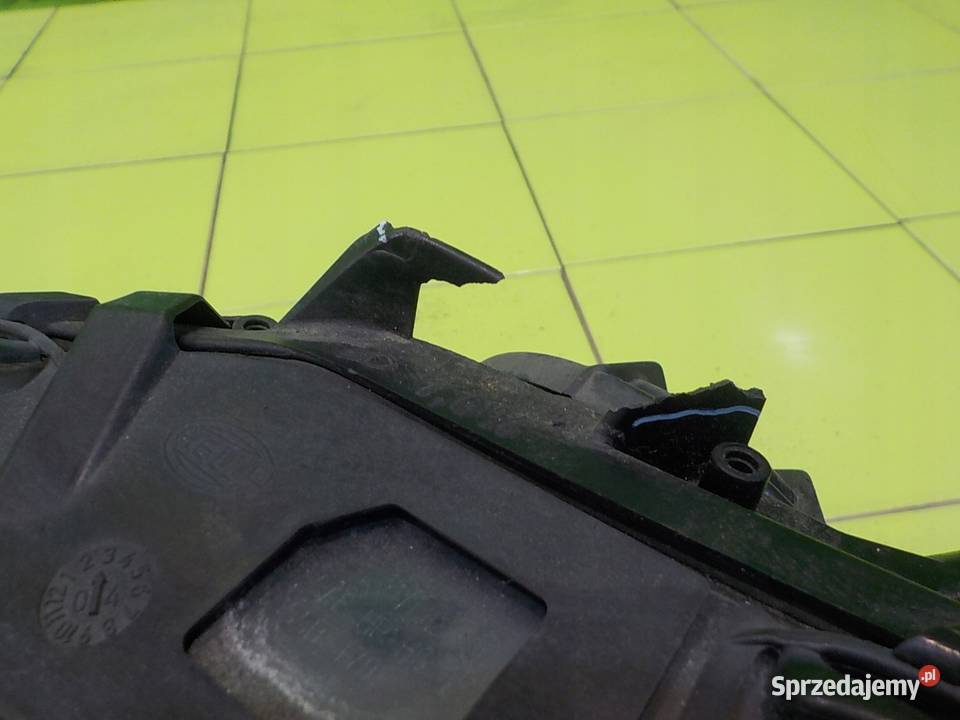 BMW 5 E61 E60 04r KOMBI lampa lewa przod mazowieckie Suków