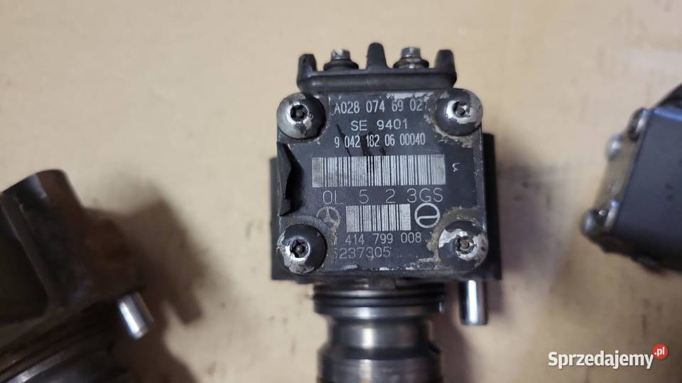 Mercedes Atego 816 Wtryskiwacze A0280746902 ciężarowe pomorskie Mojusz