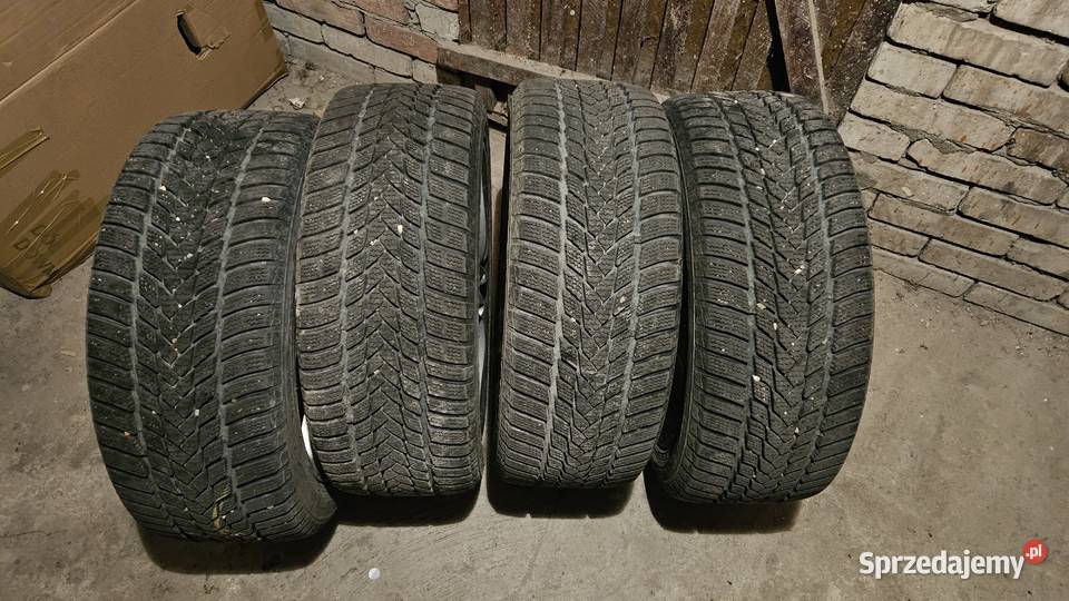 Opony zimowe 4 aeolus snowace aw03 rozmiar Busko-Zdrój sprzedam